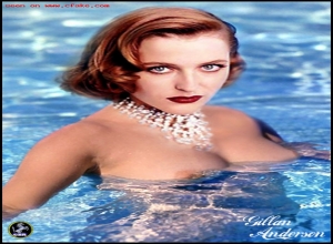 Fake : Gillian Anderson