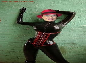 Fake : Ruth Moschner