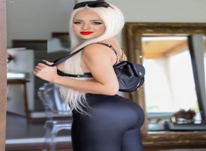 Fake : Peyton List (actress, born 1998)