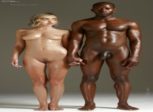 Fake : Peyton List (actress, born 1998)