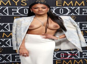 Fake : Ariana DeBose