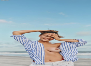 Fake : Madelyn Cline