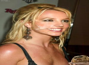 Fake : Britney Spears