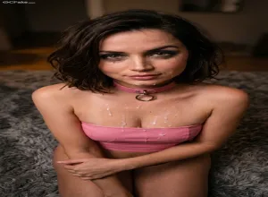 Fake : Ana de Armas